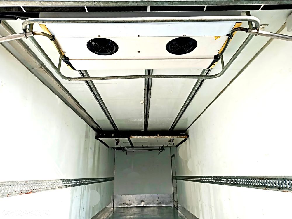 Renault D19 4X2 EURO 6 Chłodnia Supra 1150 MT Dwie Komory - 8