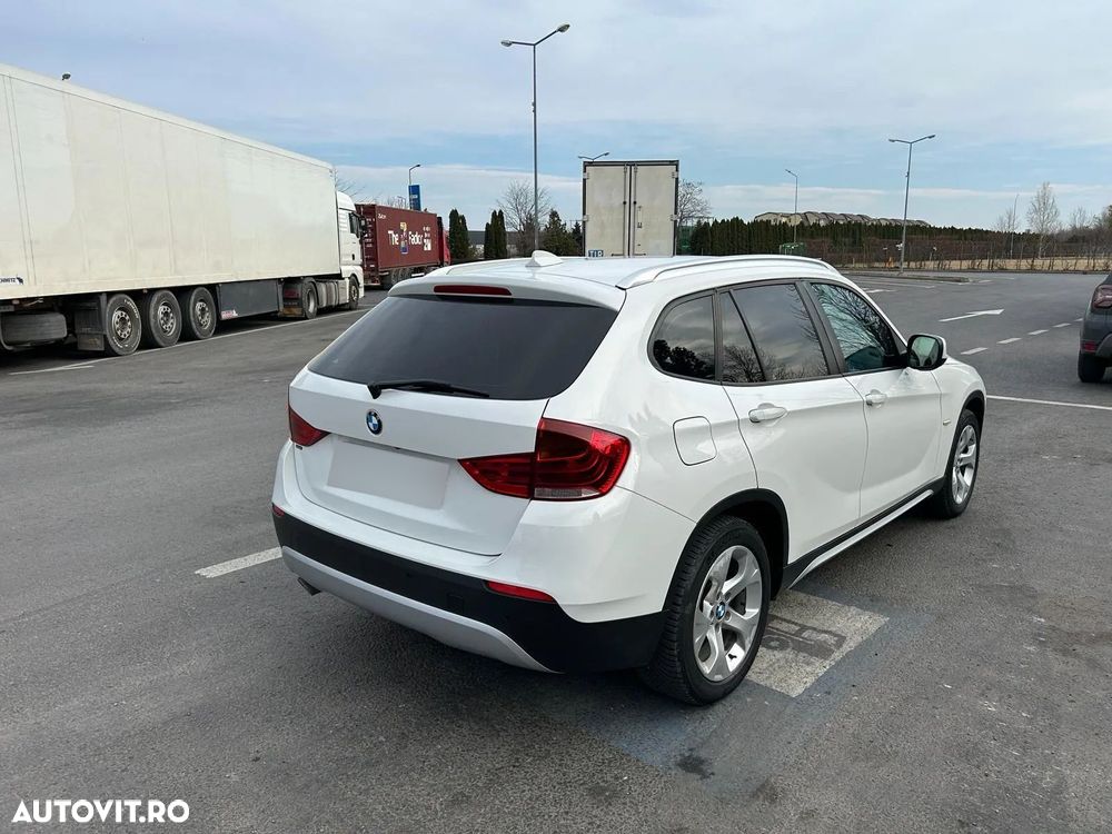 BMW X1 xDrive18d - 5