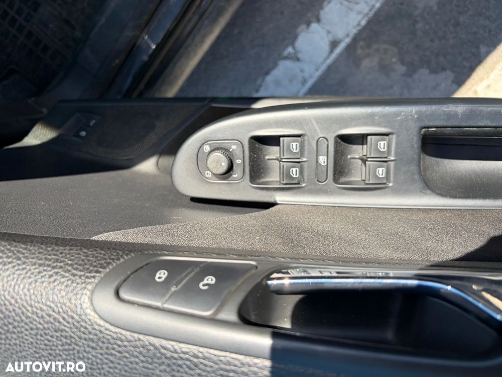 Volkswagen Passat 2.0 TDI Highline DPF - 2