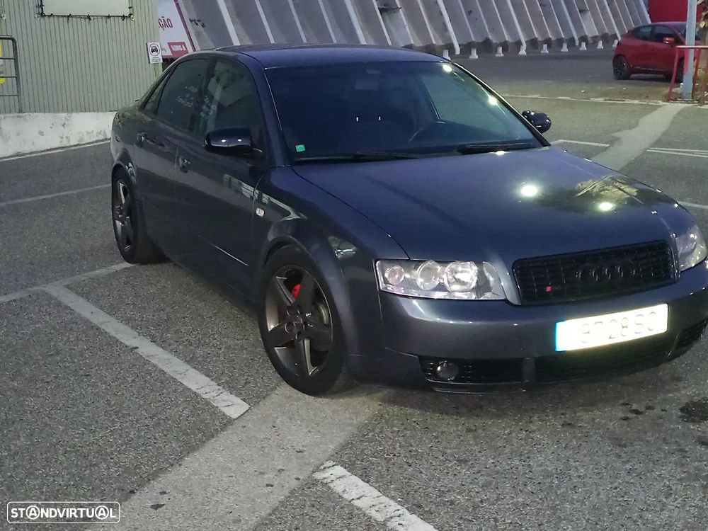 Audi A4 1.6 Sport - 13