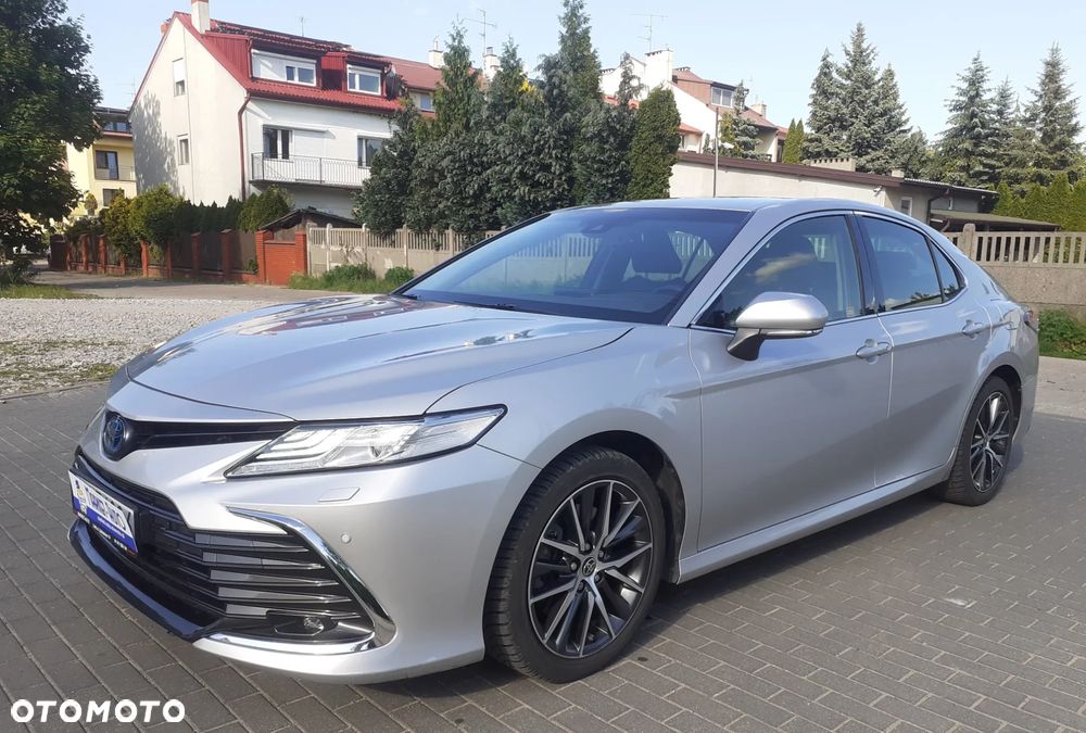 Toyota Camry 2.5 Hybrid Executive CVT - 1