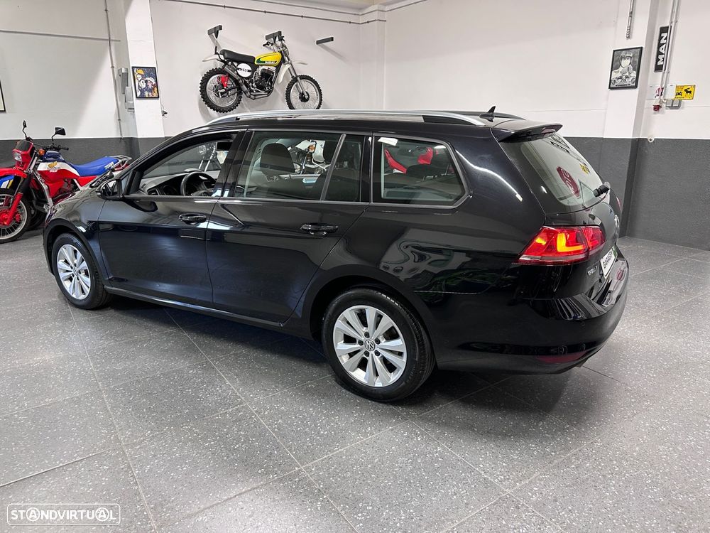 VW Golf Variant 1.6 TDi BlueMotion Confortline - 25