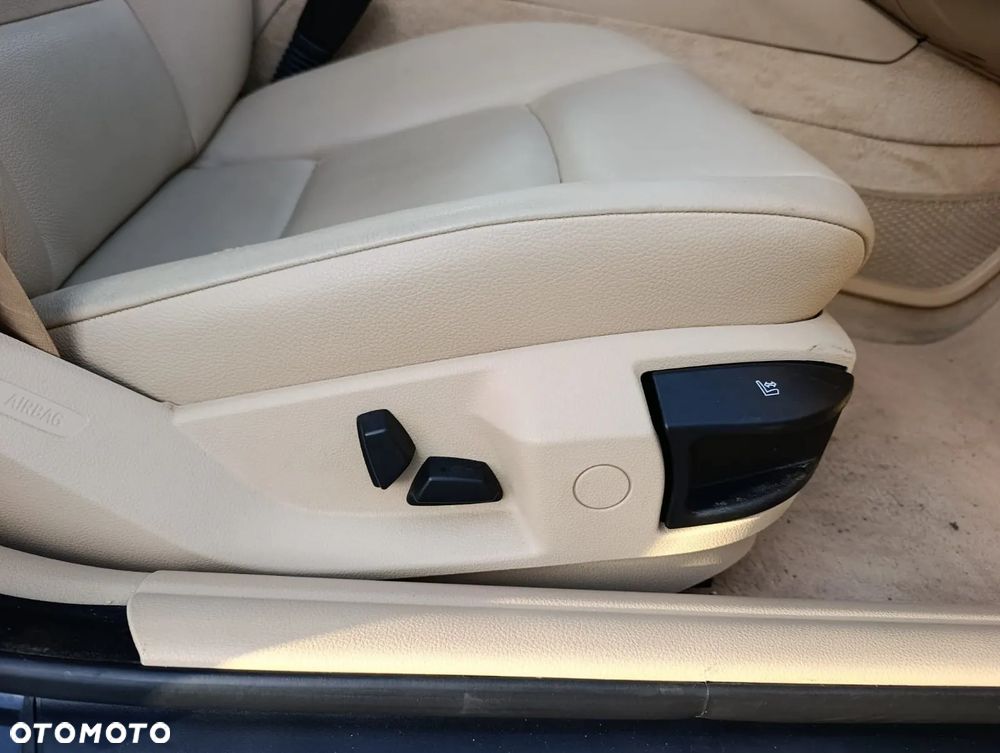 BMW Seria 5 528i xDrive Modern Line - 5