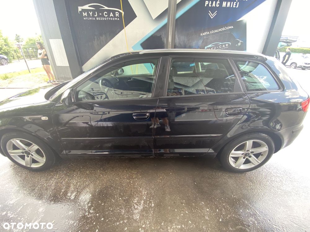 Audi A3 Sportback - 6