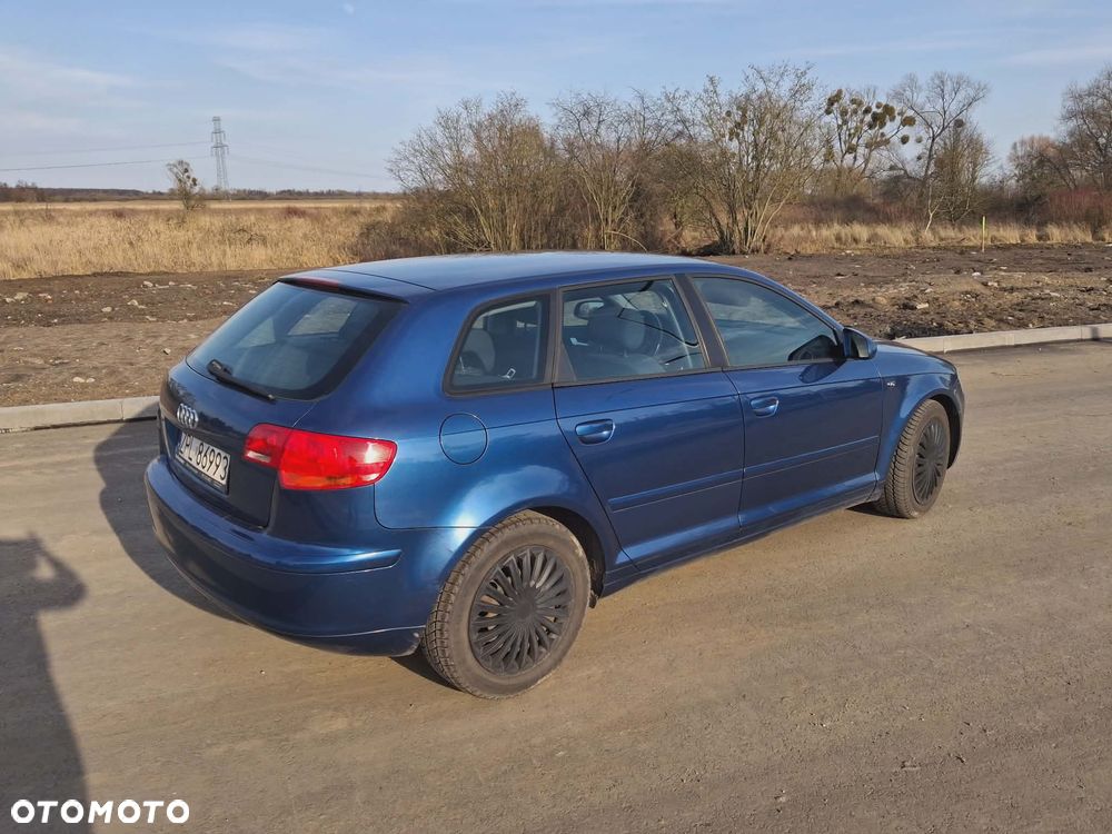 Audi A3 Sportback 2.0 TDI Ambition - 12