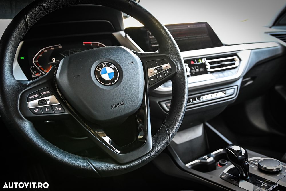 BMW Seria 1 116d Aut. - 18