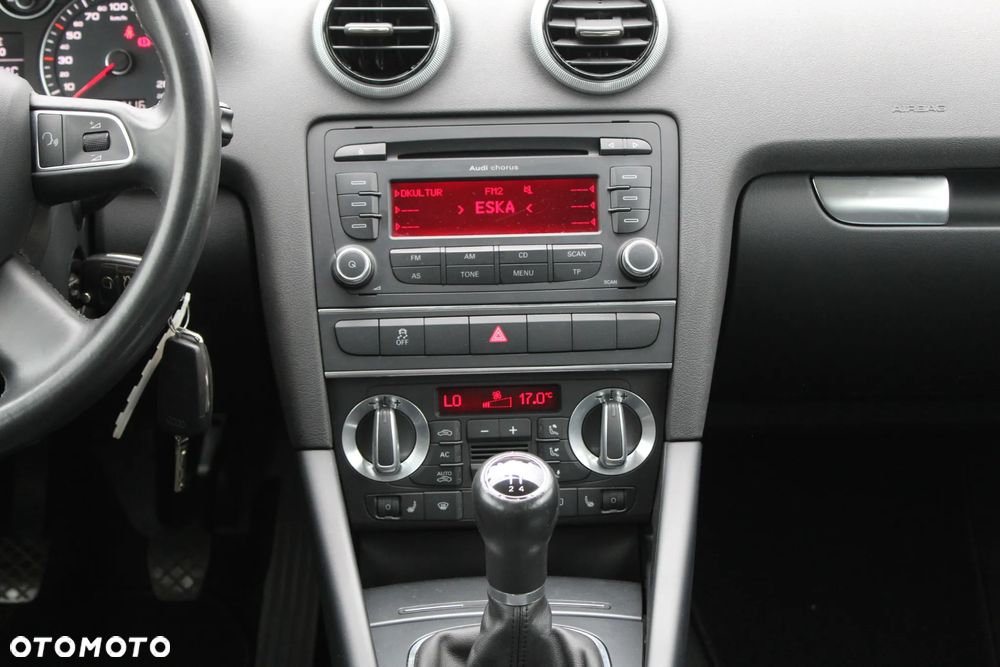 Audi A3 Sportback 1.6 TDI DPF Ambition - 20