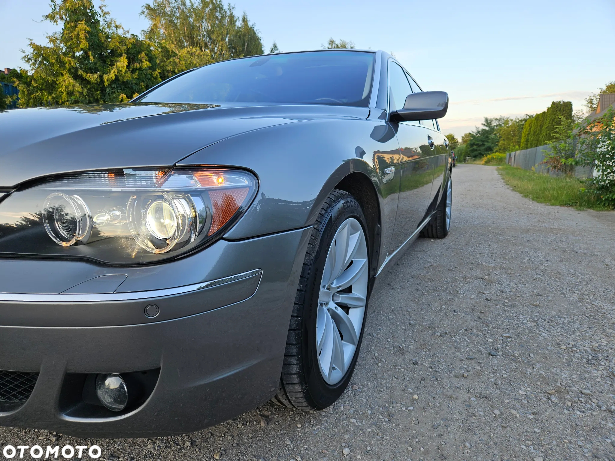 BMW Seria 7 750Li - 22