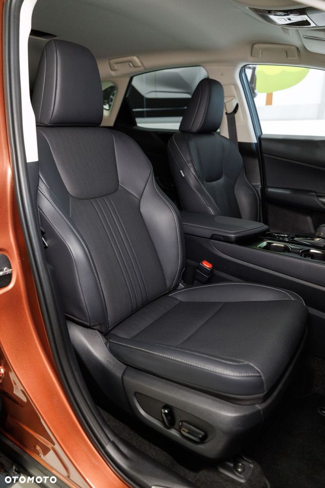 Lexus NX - 17