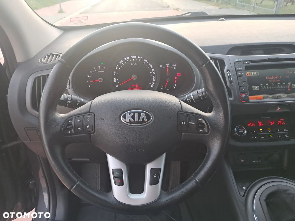 Kia Sportage - 16