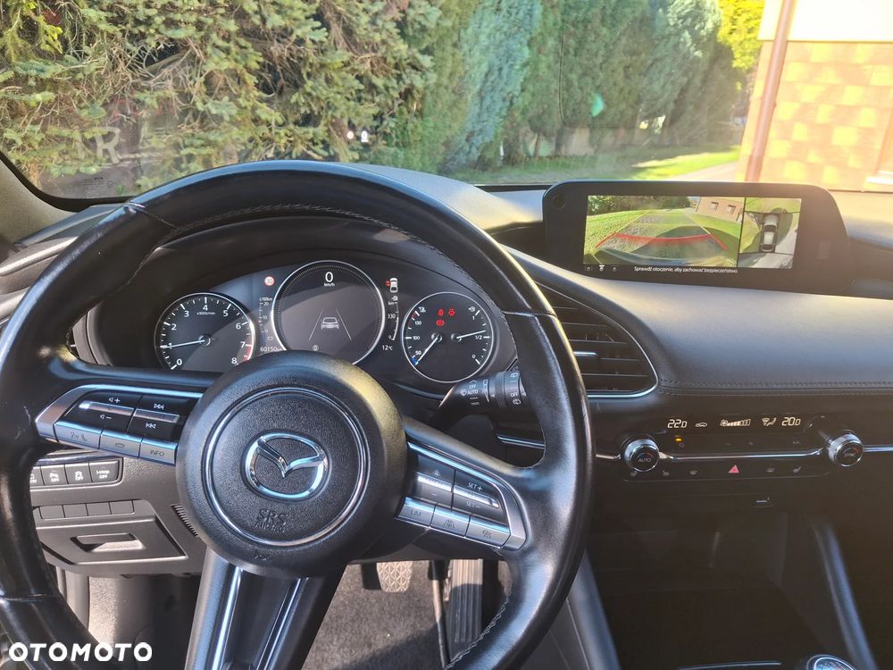 Mazda 3 e-SKYACTIV-G 2.0 M HYBRID - 2