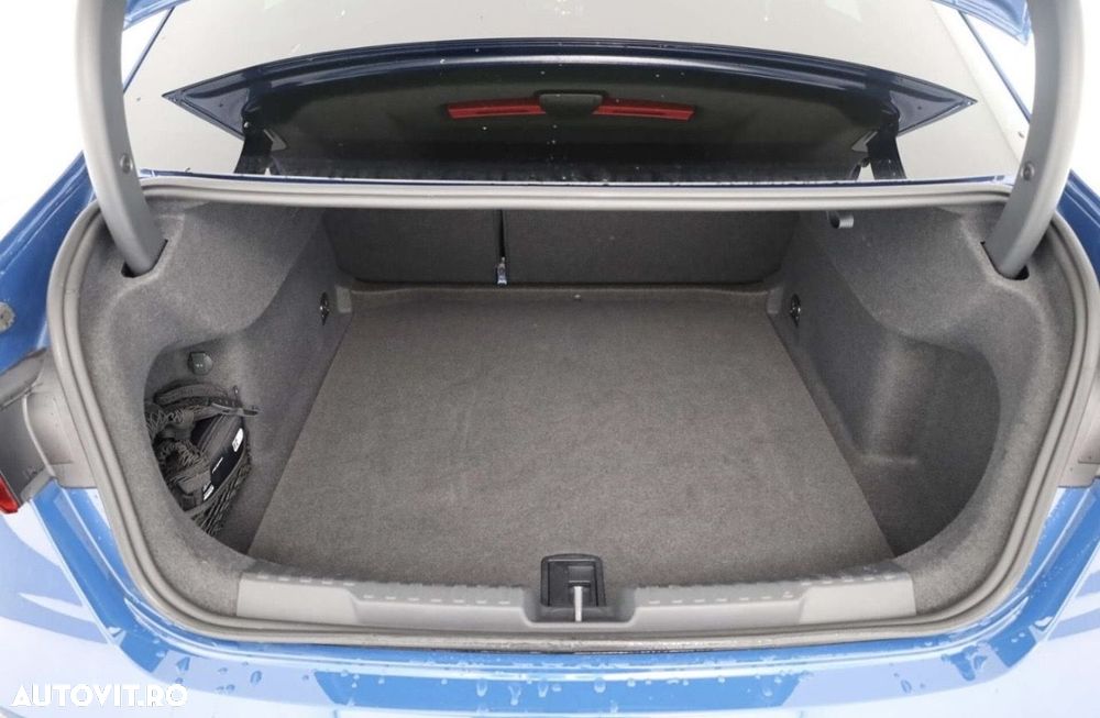 Audi A3 35 TFSI ack S tronic S line - 8