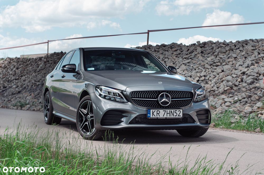 Mercedes-Benz Klasa C 200 9G-TRONIC - 2
