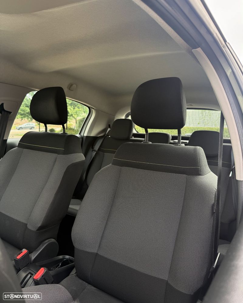 Citroën C3 1.2 PureTech Shine - 13