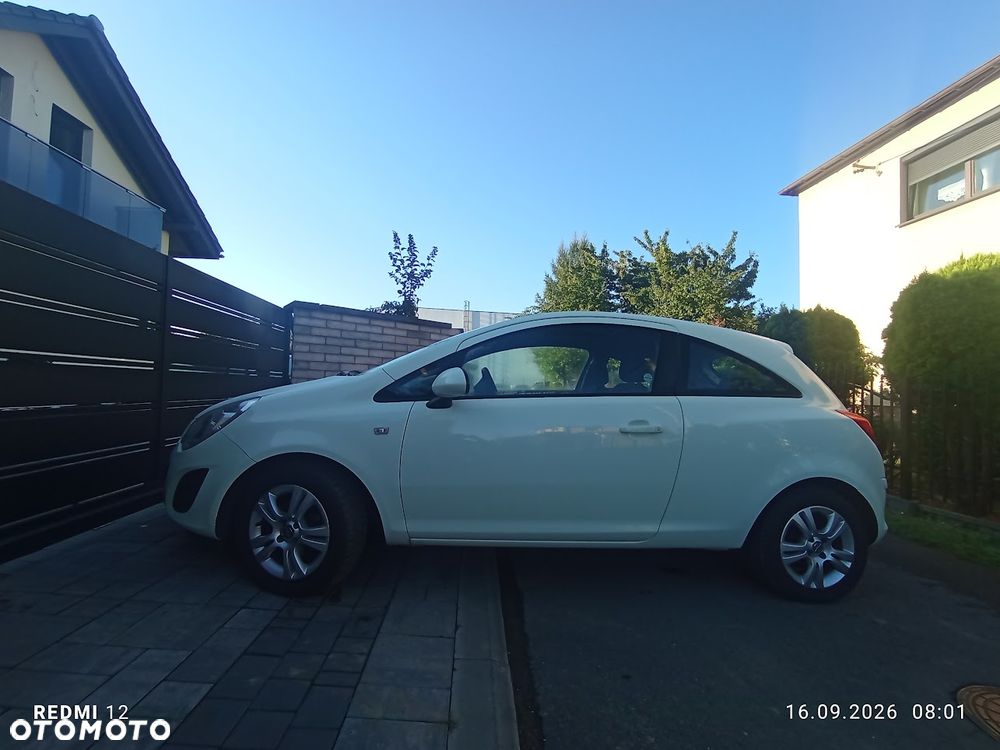 Opel Corsa 1.4 16V Innovation - 5