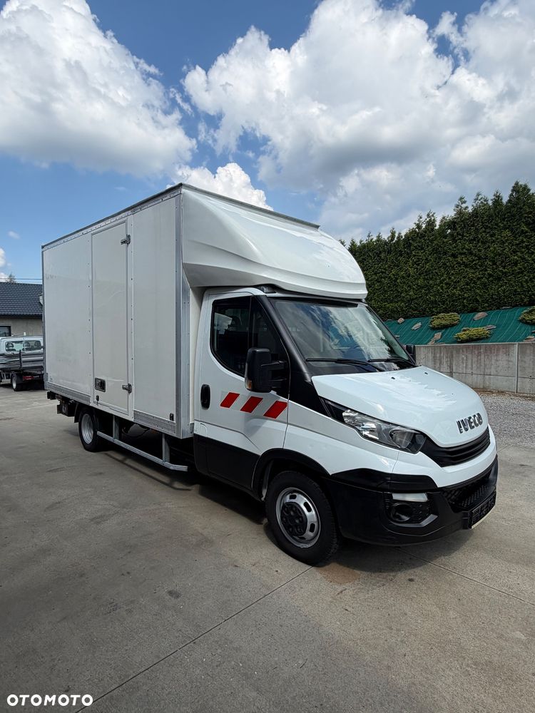 Iveco Daily 35C15 3.0 Kontener 8 Palet z windą - 2