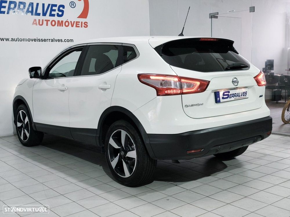 Nissan Qashqai 1.5 dCi N-Connecta 18 - 5