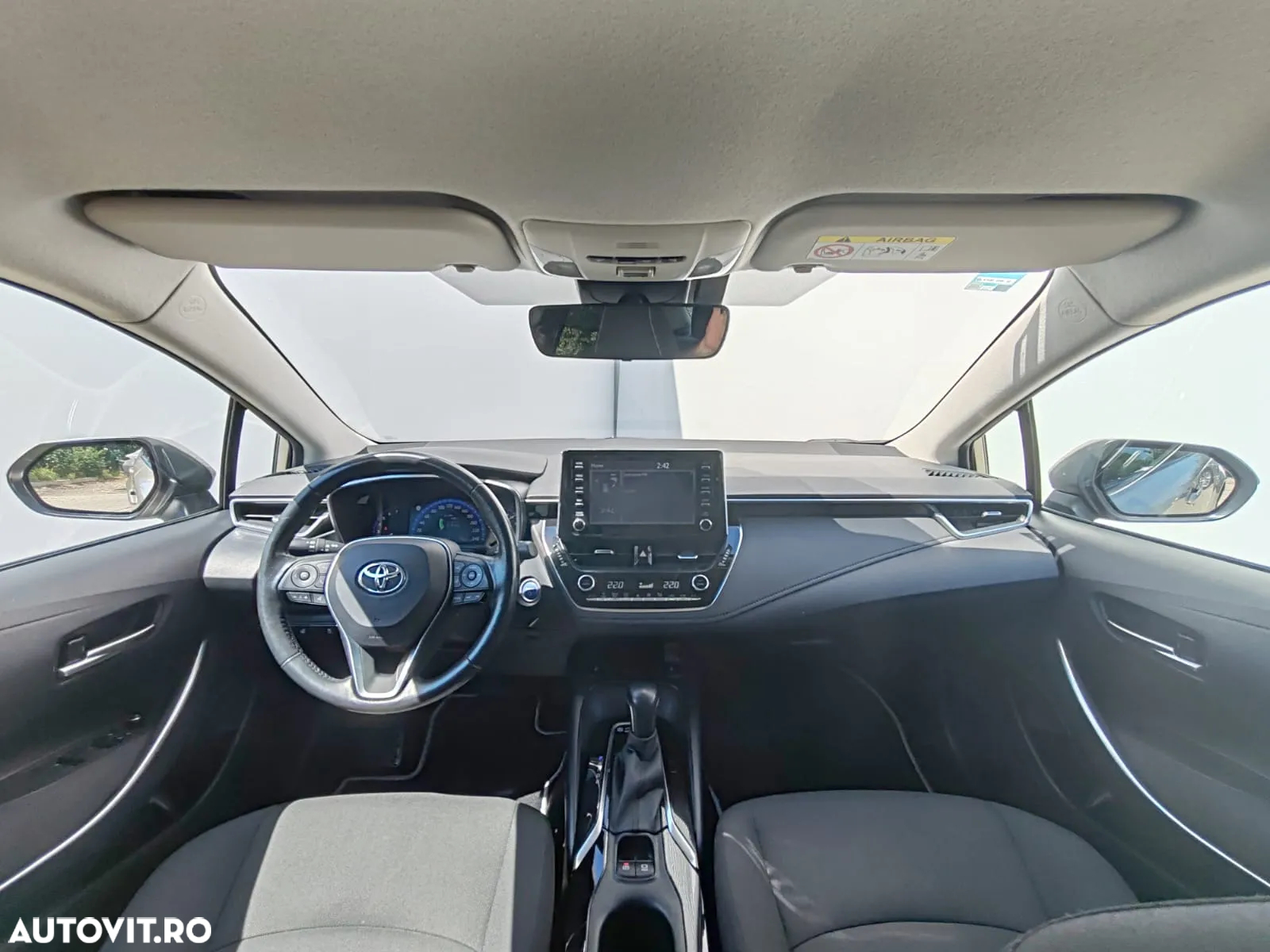 Toyota Corolla 1.8 HSD Dynamic - 8