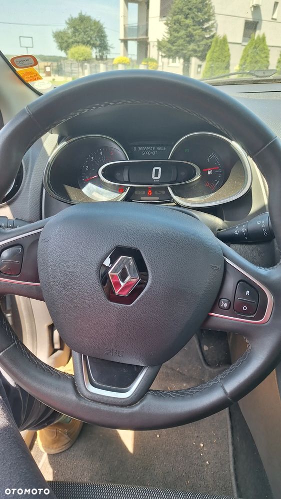 Renault Clio - 5