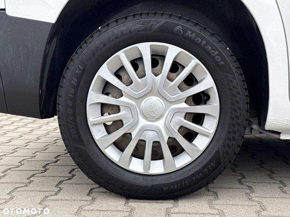 Toyota Proace City Verso 1.5 D-4D Combi - 26