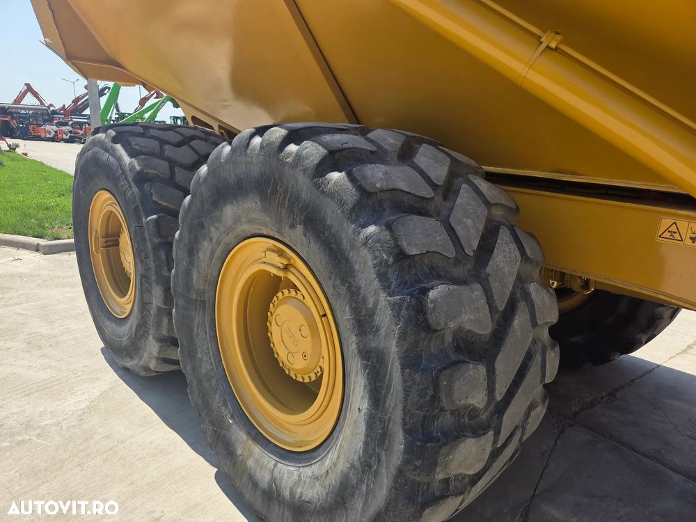 Bell DUMPER 6x6, 2020, 4980h, bena 21mc, util 30 t, intoarce in 8m, Mercedes 335CP, cutie viteze automata, viteza 50km/h, INMATRICULABIL definitiv, gresare automata, capota rabatabila, produs in GERMANIA, anv 70% ok, leasing 4 ani-PROMOTIE 149.000 EUR+tva - 22