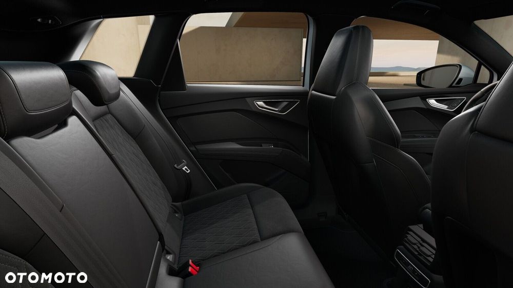 Audi Q4 e-tron - 9