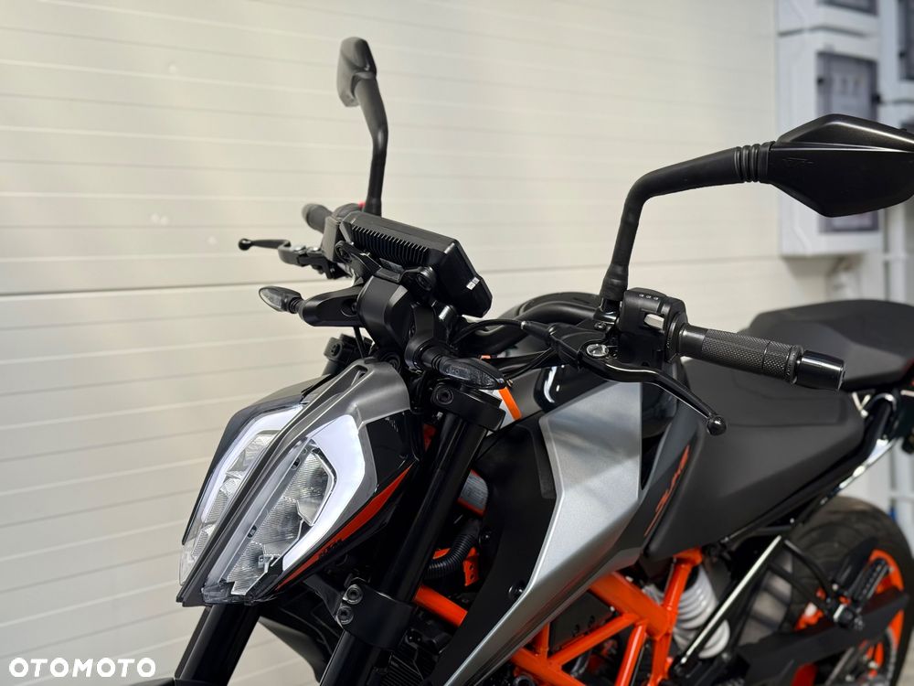 KTM Duke - 23