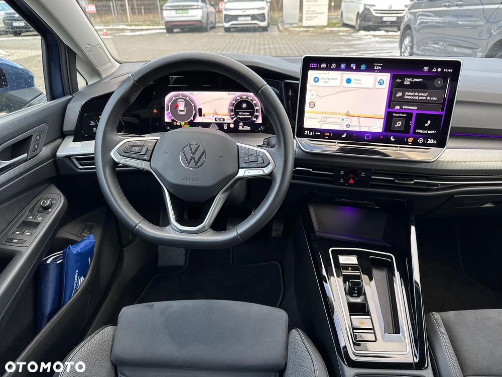 Volkswagen Golf - 13