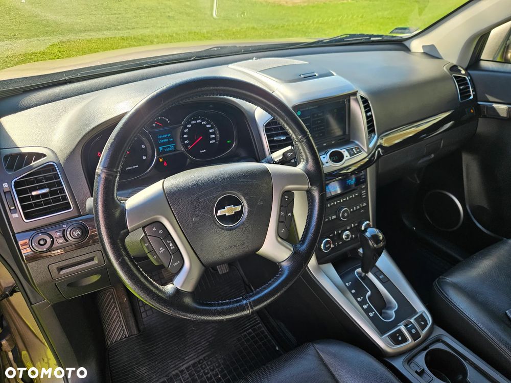 Chevrolet Captiva - 9