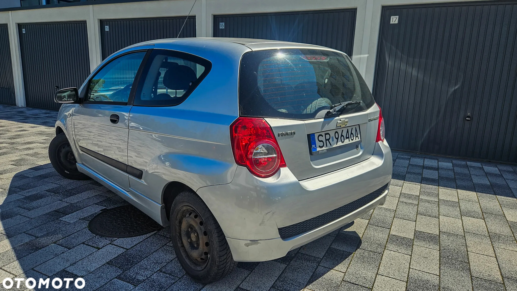 Chevrolet Aveo 1.2 16V Base - 3