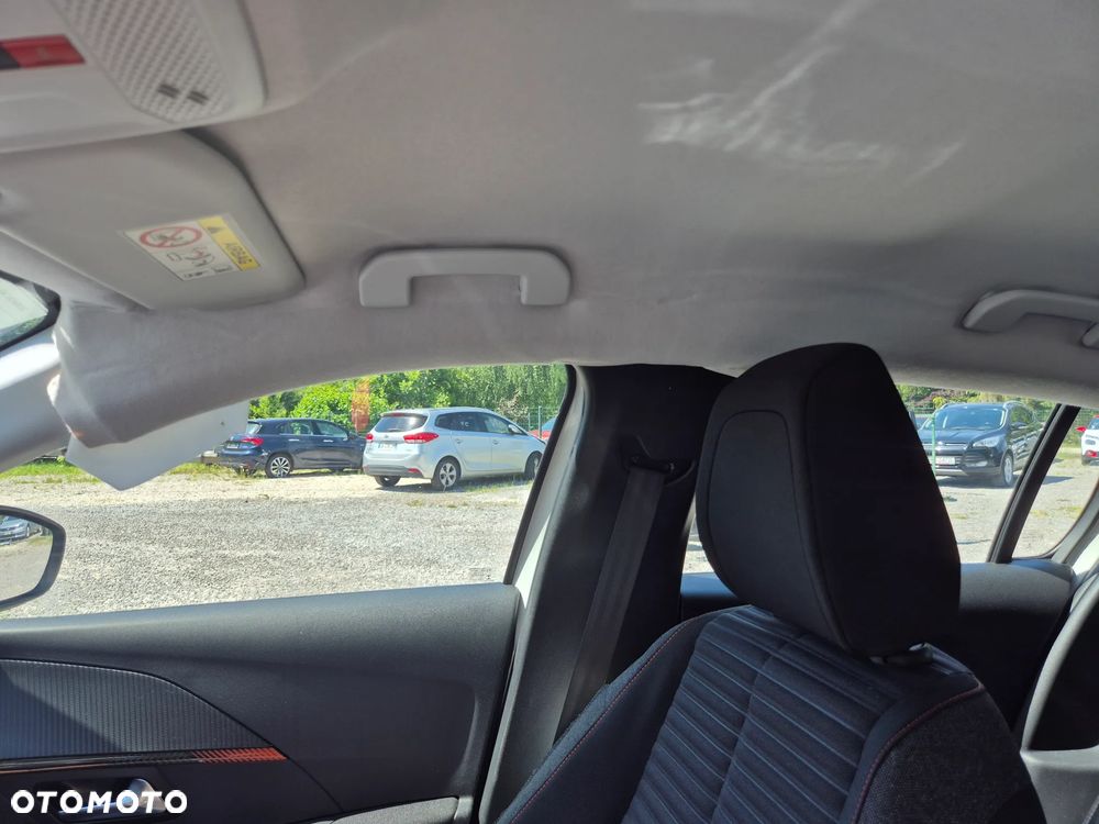 Peugeot 208 Elektromotor 136 Allure Pack - 24