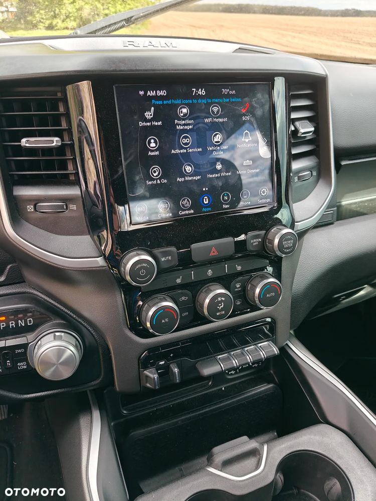 RAM 1500 5.7 Crew Cab Bighorn - 14
