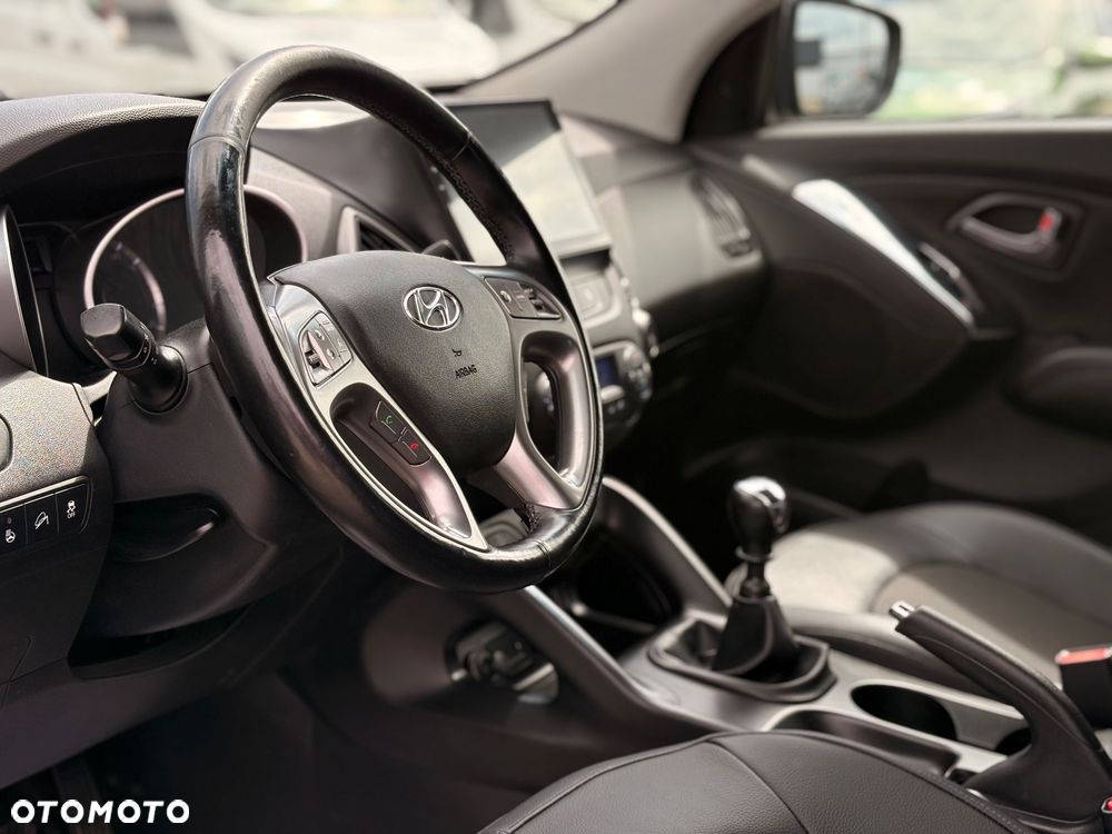 Hyundai ix35 2.0 4WD Style - 11