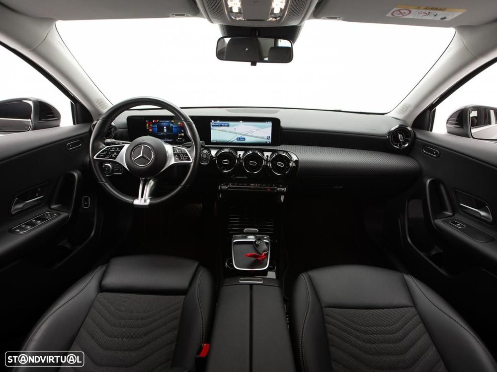 Mercedes-Benz A 250 e — fotografia 6