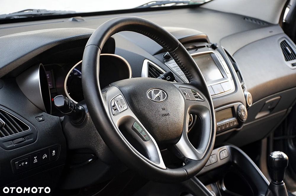 Hyundai ix35 2.0 4WD Premium - 39