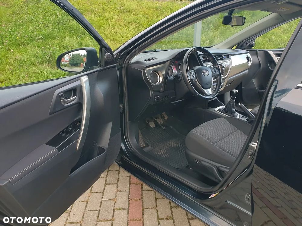 Toyota Auris 1.6 Valvematic START Edition - 11