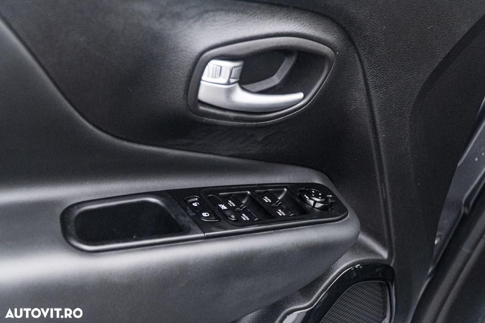Jeep Renegade 1.5 GSE T4 48V e-Hybrid Automatik Limited - 24
