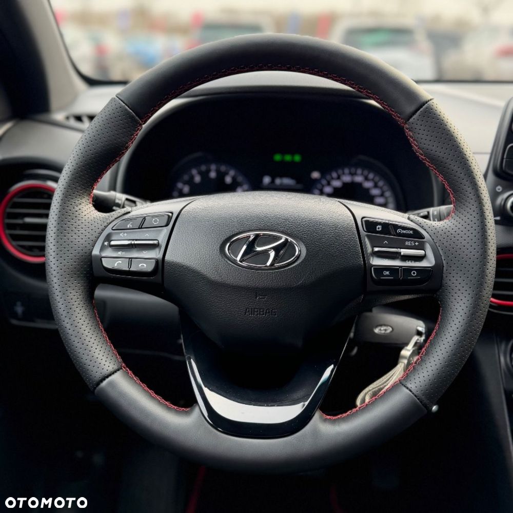 Hyundai Kona 1.6 T-GDI DCT 4WD Unique - 25