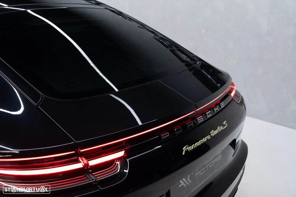 Porsche Panamera Turbo S E-Hybrid - 17