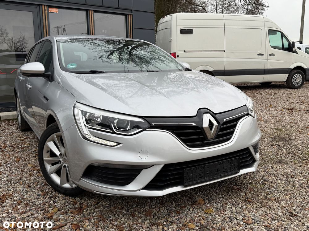 Renault Megane 1.2 Energy TCe Bose - 3