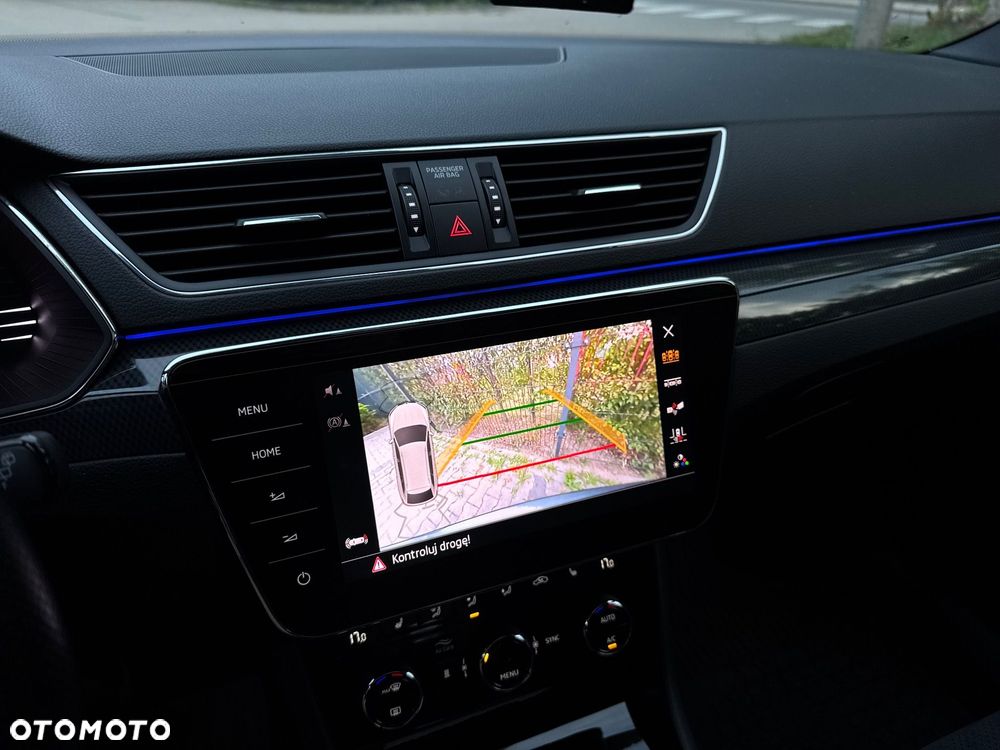 Skoda Superb 2.0 TDI 4x4 DSG Sportline - 36