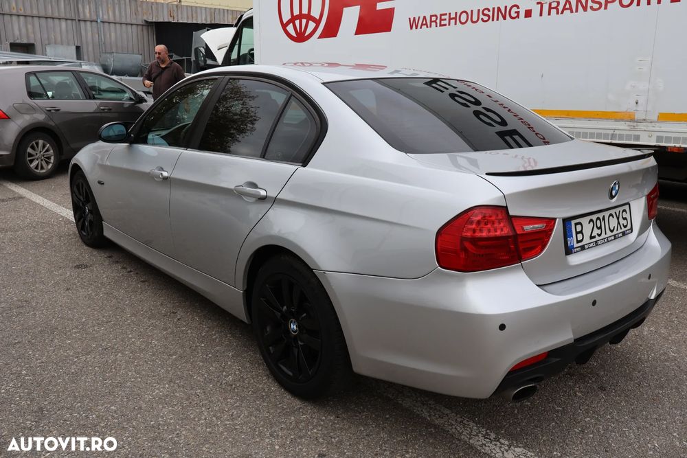 BMW Seria 3 320d - 5