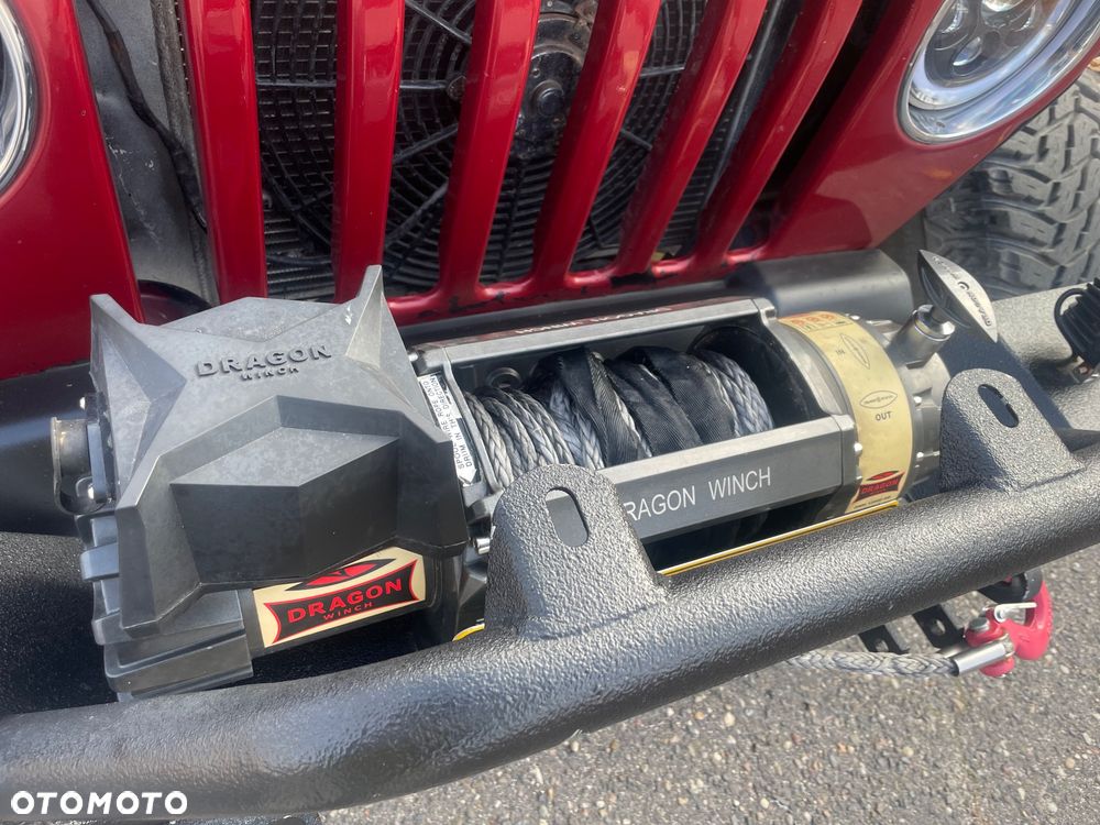 Jeep Wrangler - 14