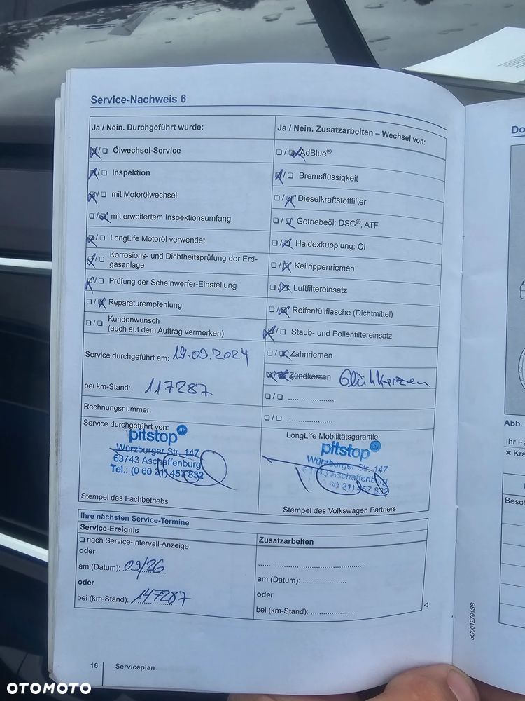 Volkswagen Passat 1.6 TDI (BlueMotion Technology) Comfortline - 24