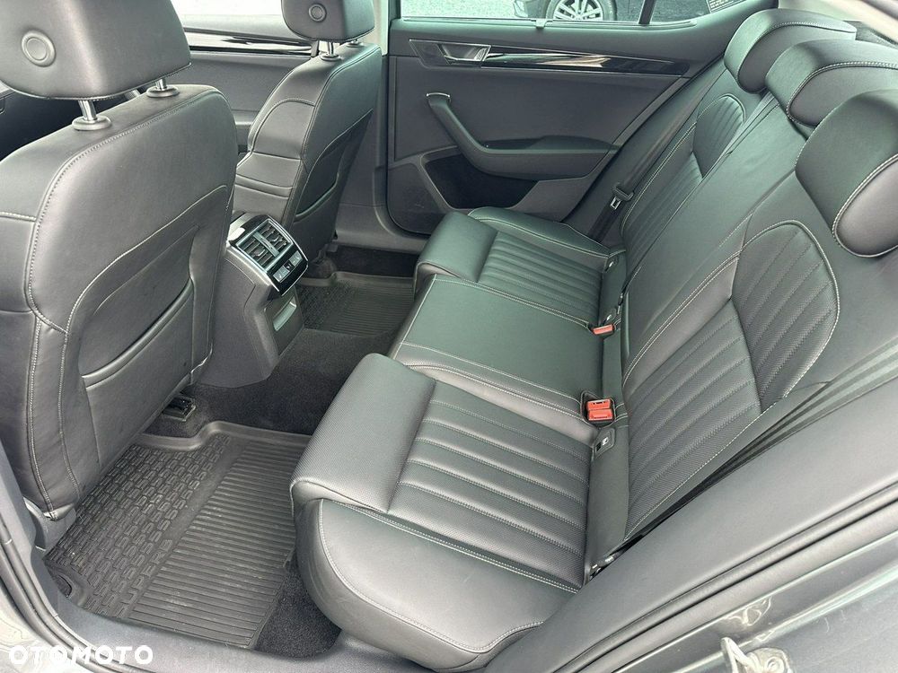 Skoda Superb 2.0 TSI 4x4 L&K DSG - 5