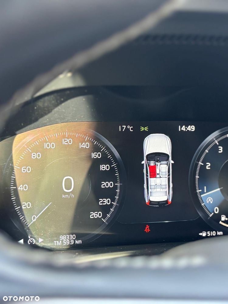 Volvo XC 60 B4 B R-Design - 16