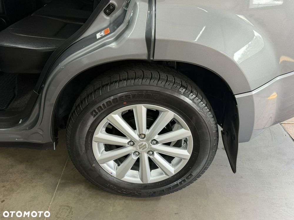 Suzuki Grand Vitara - 37