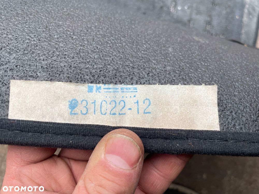 dywaniki czarne bmw e46 sedan komb coupe ze stoperami - 7