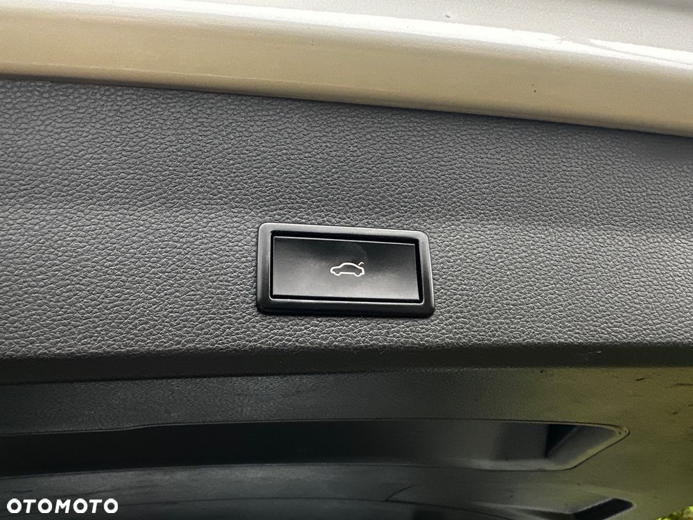 Seat Ateca 1.6 TDI ECOMOTIVE REFERENCE - 38
