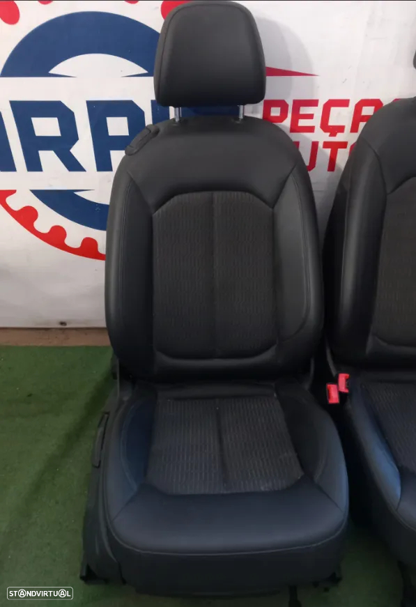 Bancos Frontais e Traseiros Audi A3 8V Quattro 2014 - 4